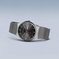 BERING Herrenuhr analog Quarz mit Milanaise-Armband 11938-007DD