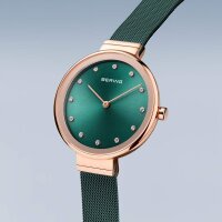 BERING Damenuhr analog Quarzwerk mit Edelstahl...