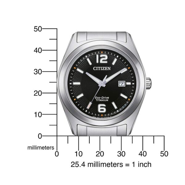 Citizen Herren-Armbanduhr Solar Analog mit Super Titanium ™-Armband AW1641-81E