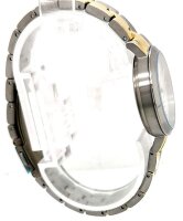UMR Damenuhr analog Quarzwerk mit Titanarmband 31511