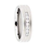 Ring aus Titan mit Zirkonia-Steinchen PTS402