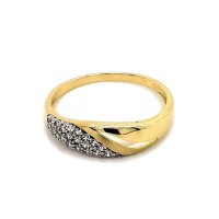 Damenring aus 8 Karat (333) Gelbgold mit Zirkonia Weite 64