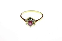 Goldring 8 Karat (333) mit Rubin und Zirkonia –...